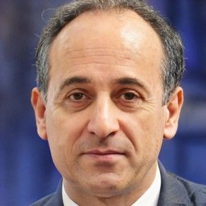 Meet your Posher, Ypgqtlrc